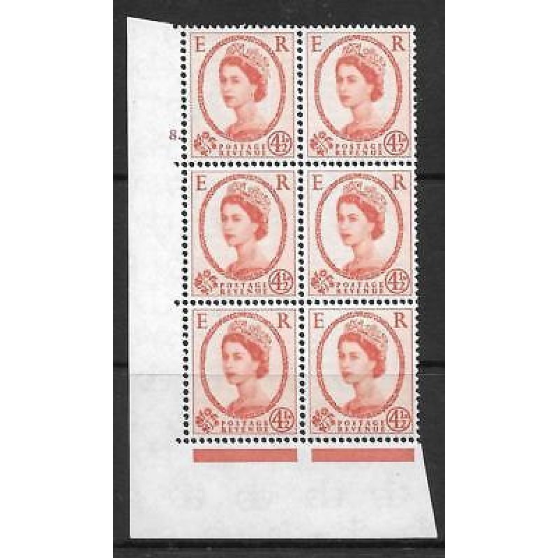 4d Wilding Multi Crown on White Cyl 8 Dot perf A(E I) UNMOUNTED MINT