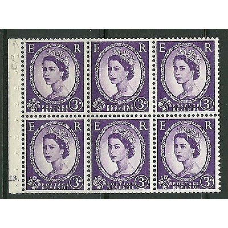 SB92 Wilding booklet pane M C on Cream cylinder K13 Dot UNMOUNTED MNT MNH