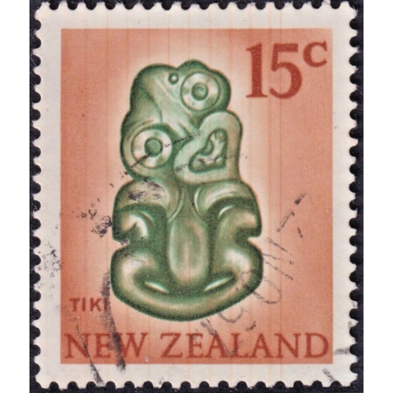 NZ 1967 15c Tiki with Numerous Doctor Blade Flaws Variety VFU